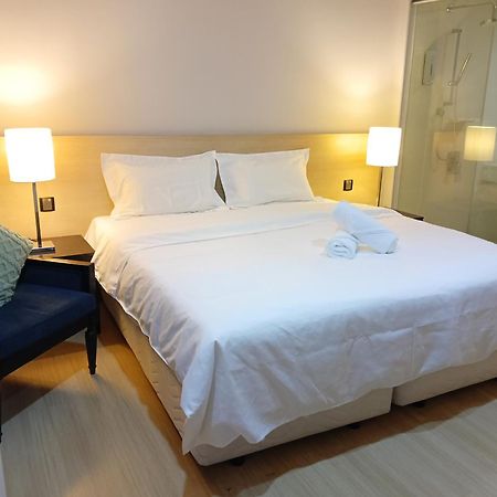 The Straits Suites By Ciconia Malacca Eksteriør billede