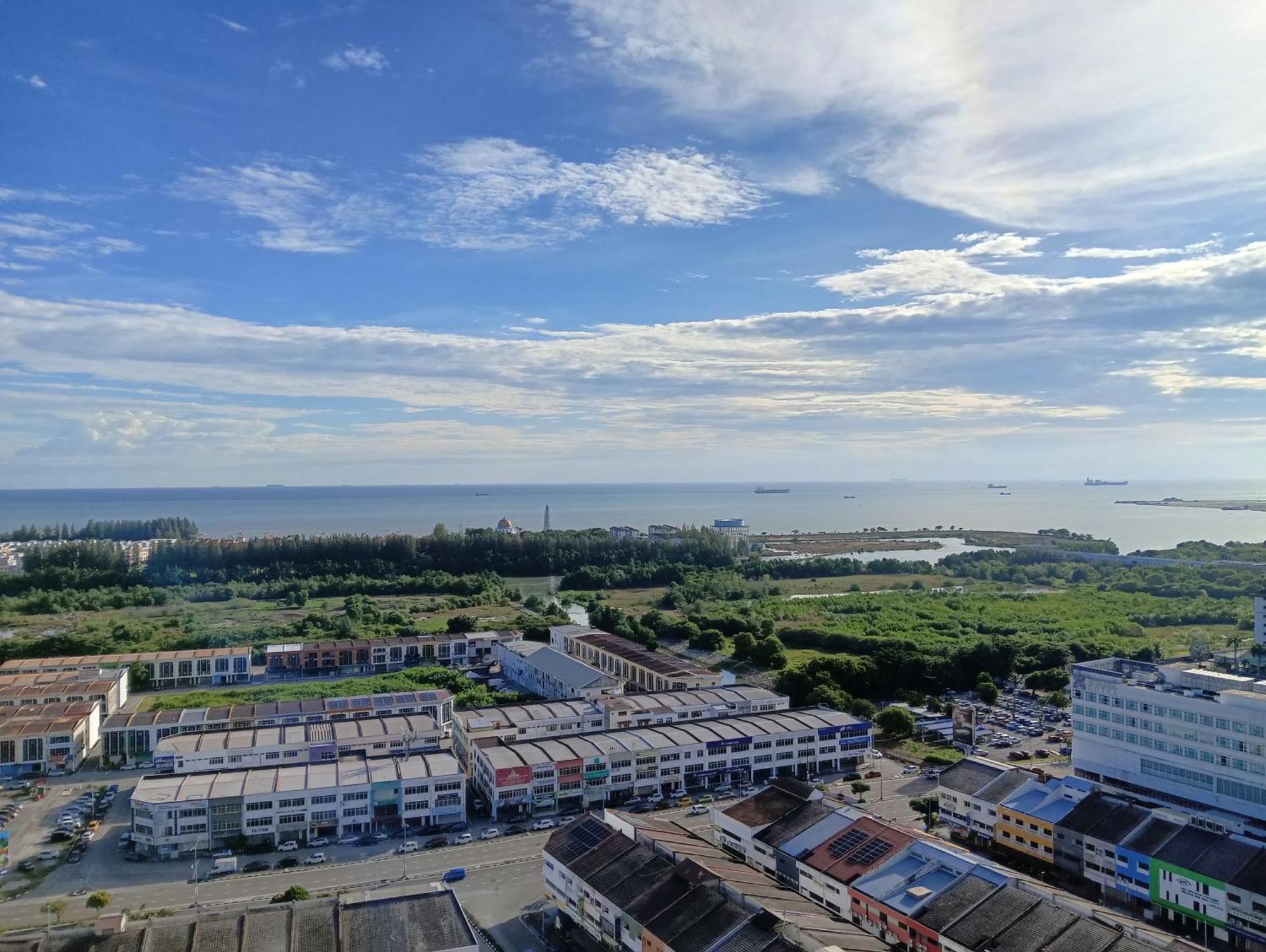 The Straits Suites By Ciconia Malacca Eksteriør billede