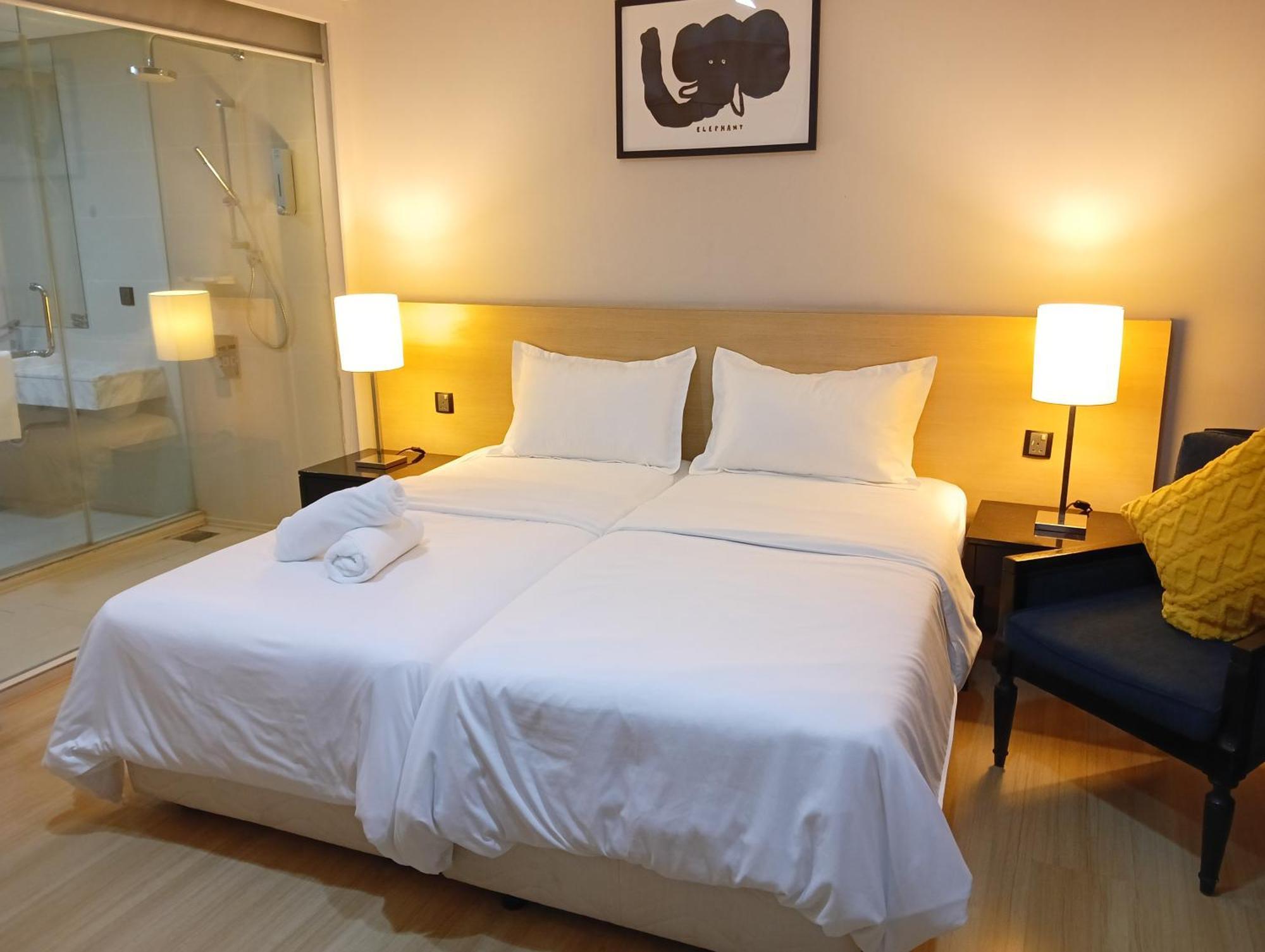 The Straits Suites By Ciconia Malacca Eksteriør billede