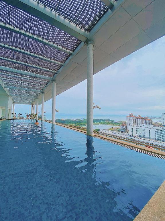 The Straits Suites By Ciconia Malacca Eksteriør billede