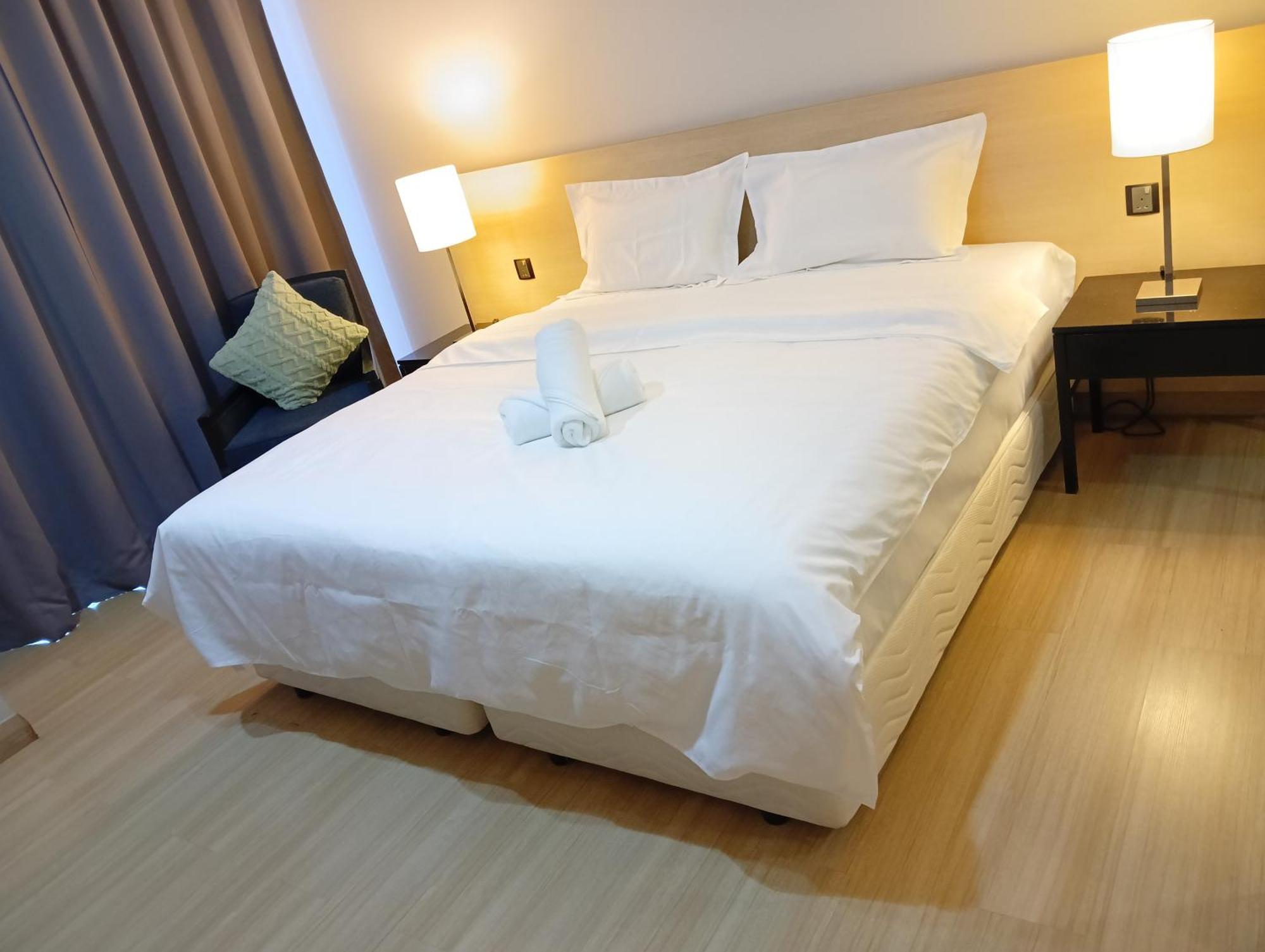 The Straits Suites By Ciconia Malacca Eksteriør billede