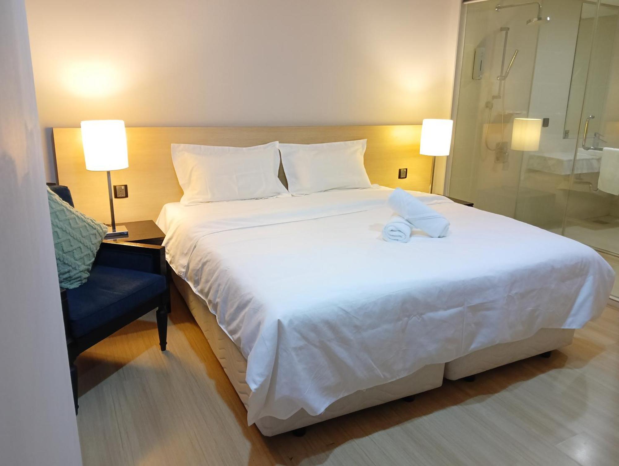 The Straits Suites By Ciconia Malacca Eksteriør billede